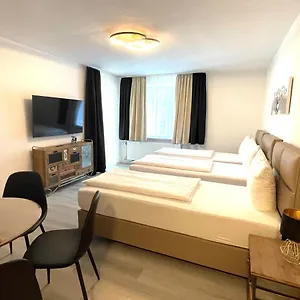 Guest house Park-residenz Isernhagen, Hannover